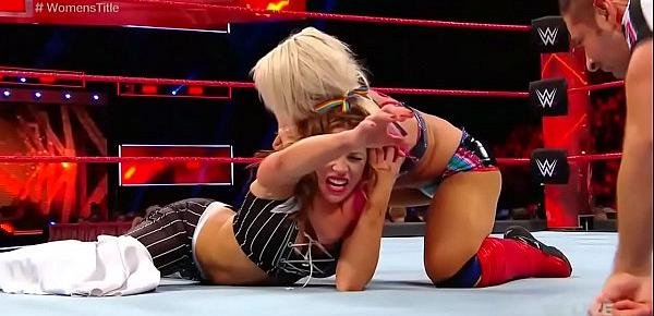  Alexa Bliss vs Mickie James. Raw 2017.